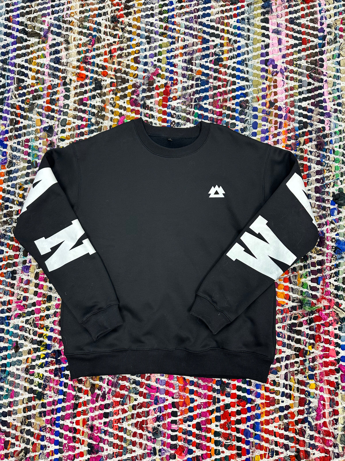 WAKAAN Crewneck [FLASH FRIDAY]