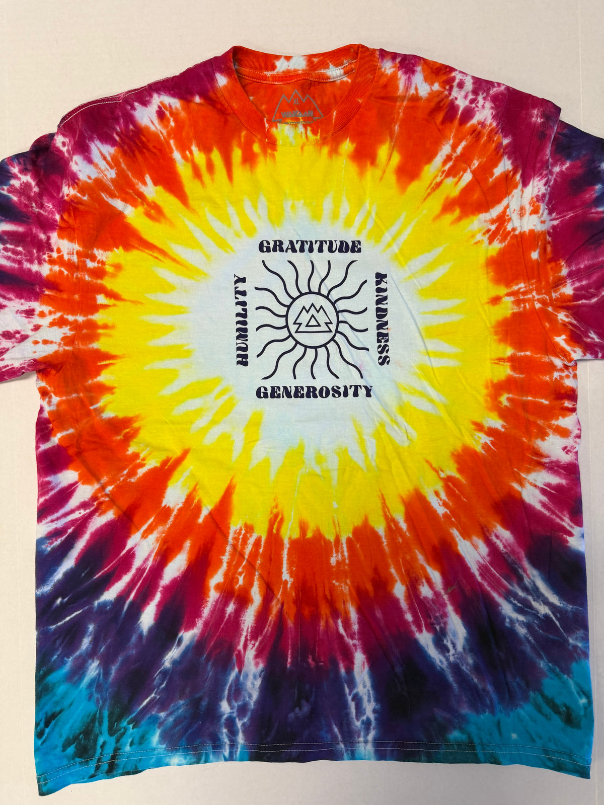 LE WAKAAN 'Mantra' T-Shirt