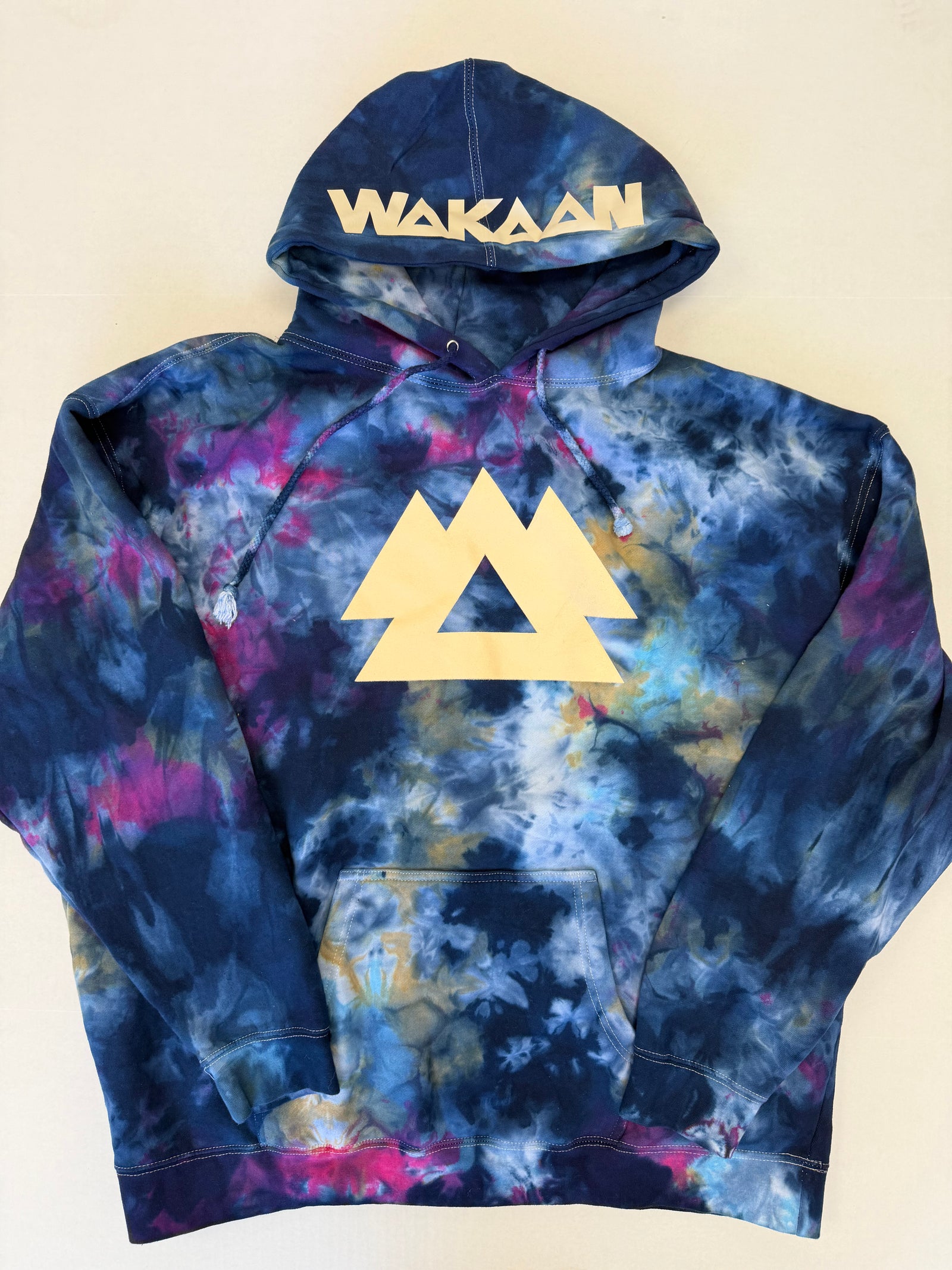 LE WAKAAN 'Blueberries N Cream' Sweatshirt
