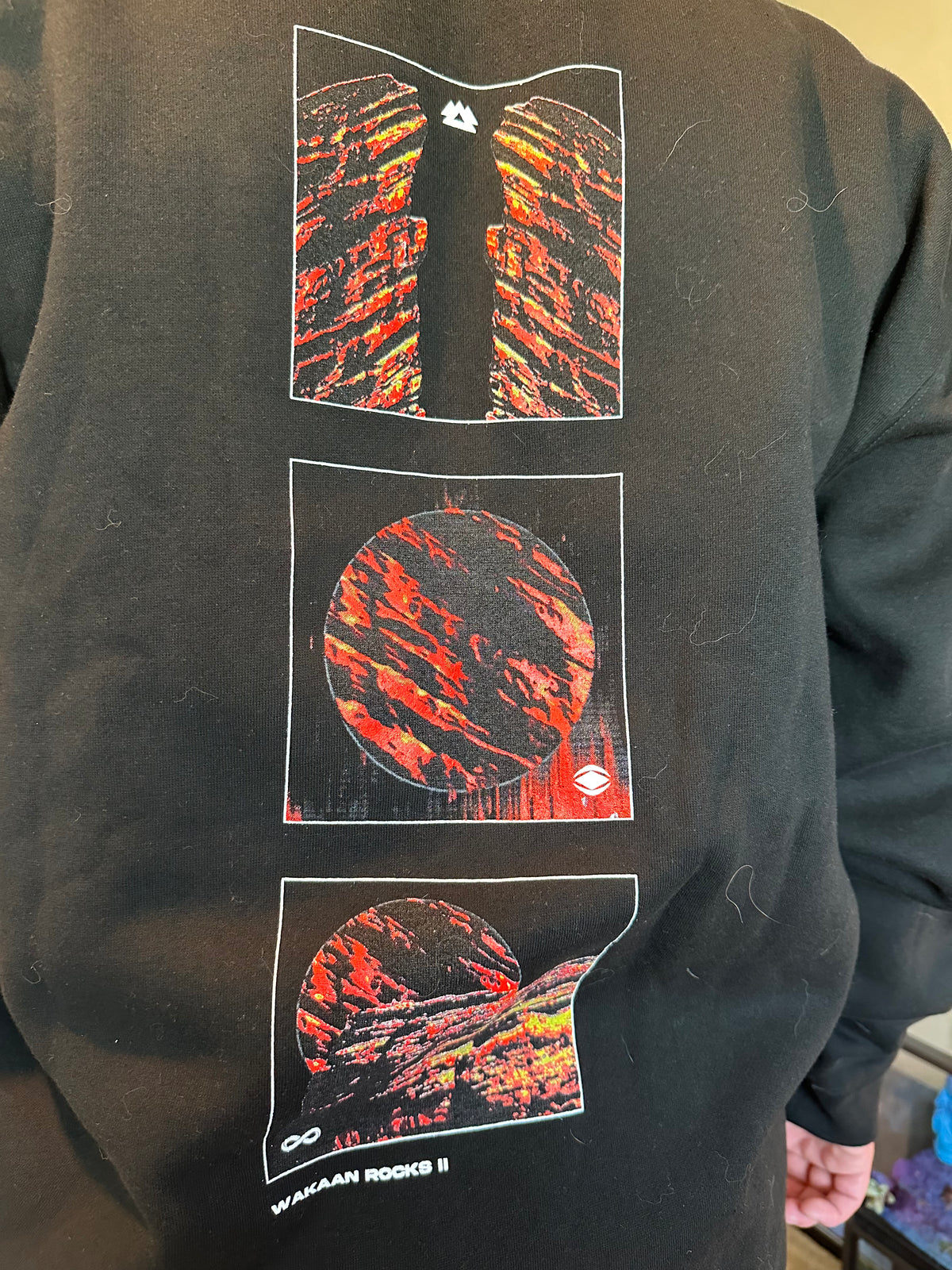 &#39;TRINITY&#39; Red Rocks Zip Up Hoodie